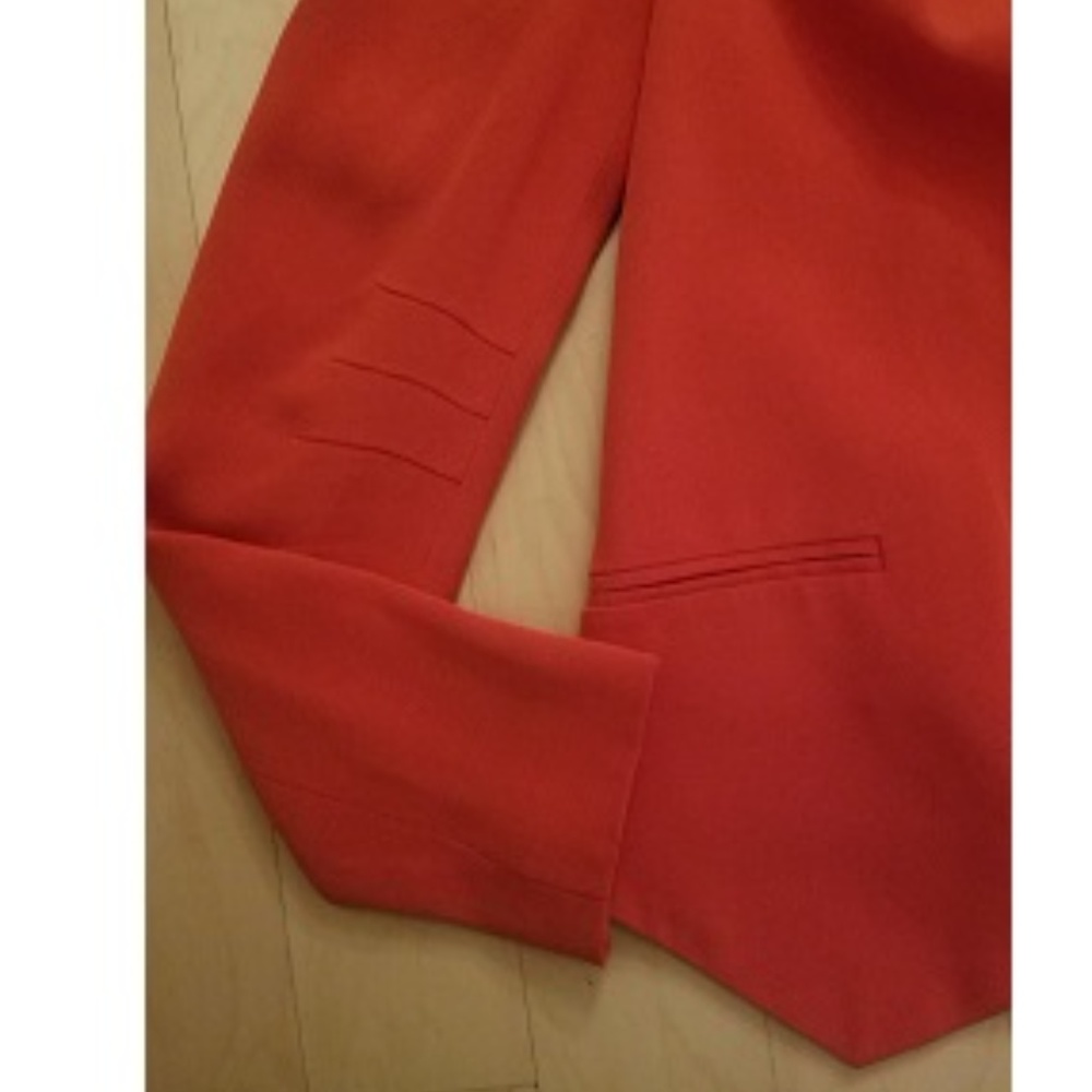 Rebecca Minkoff Becky Pointed Crepe Blazer - Picture 6 of 7